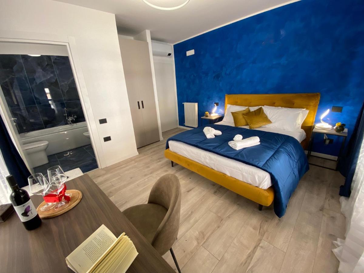 Hotel Plaza Ungheria Palermo Exteriör bild