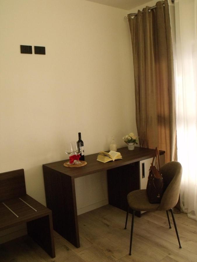 Hotel Plaza Ungheria Palermo Exteriör bild